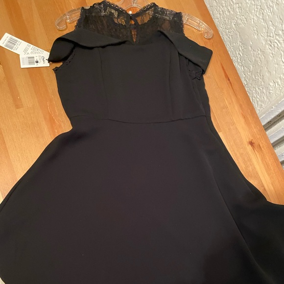 Black Lace Candie’s Dress - Picture 2 of 7